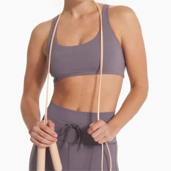 NWT Vuori Yosemite Women's Sports Bra Sawyer Extra Large - Picture 4 of 8